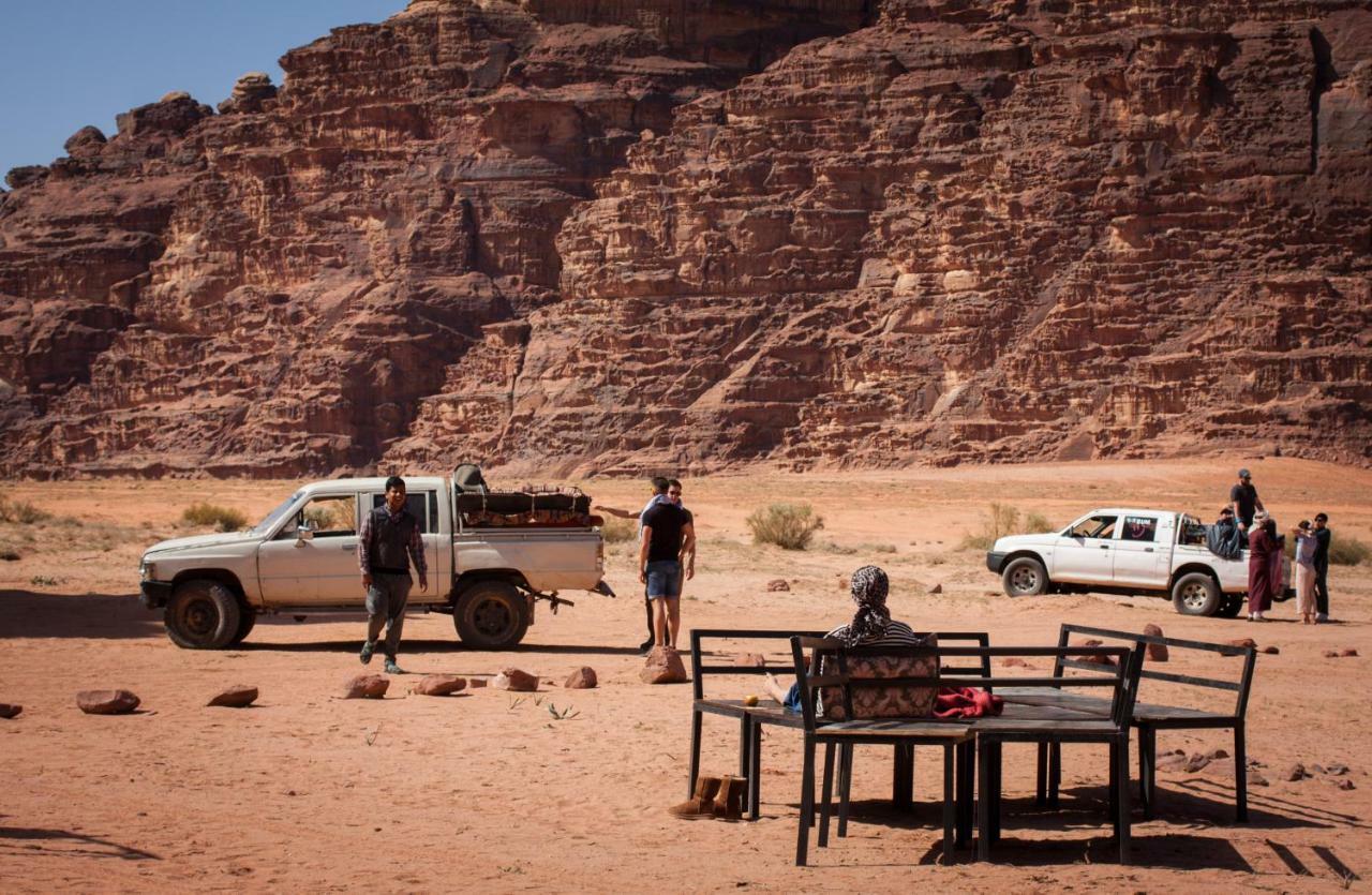 Hotel Arabian Nights Wadi Rum Exterior foto